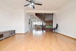Blk 705 Hougang Avenue 2 (Hougang), HDB Executive #581972571